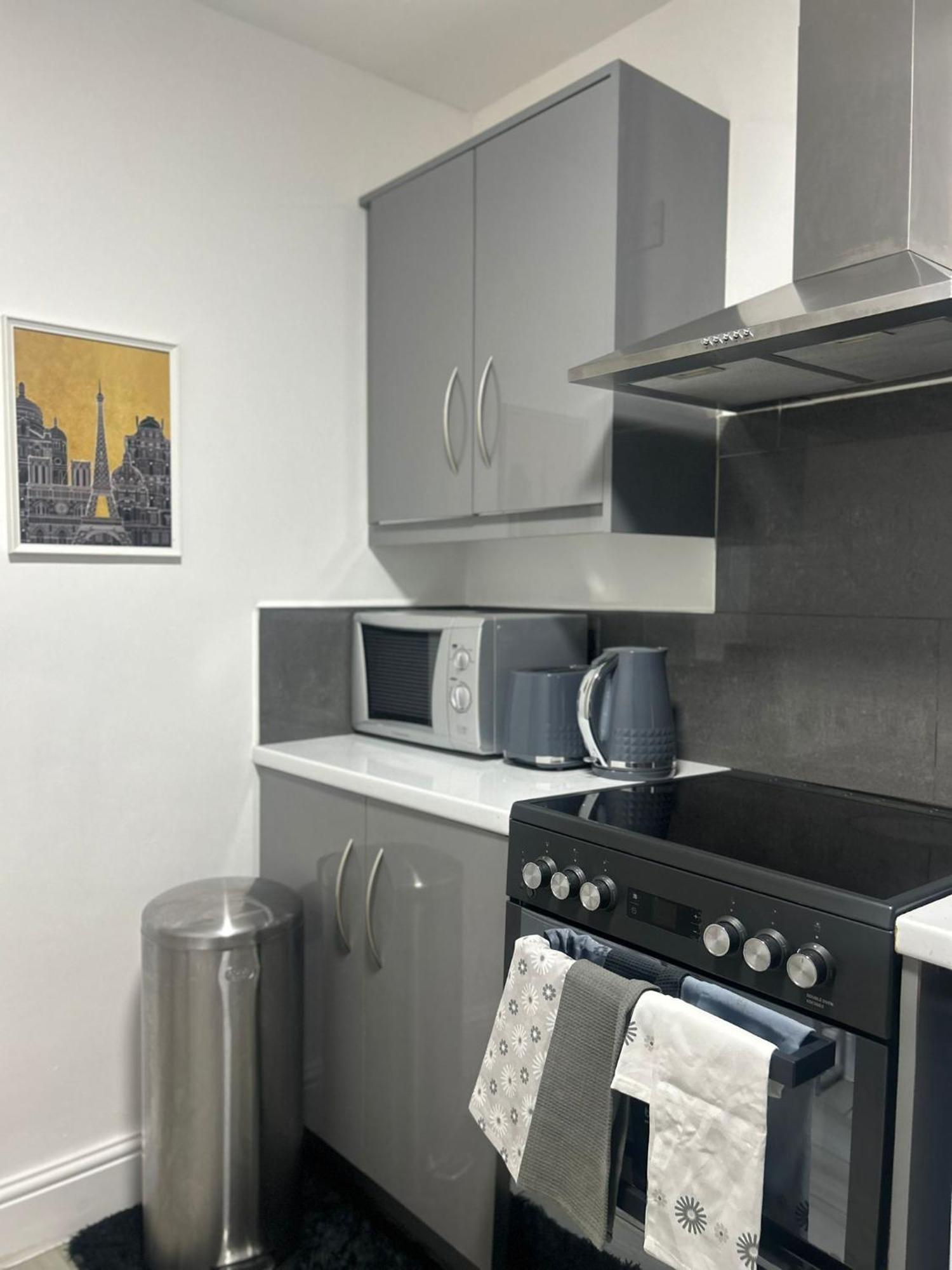 Apartment Short Solihull Sheldon (West Midlands)